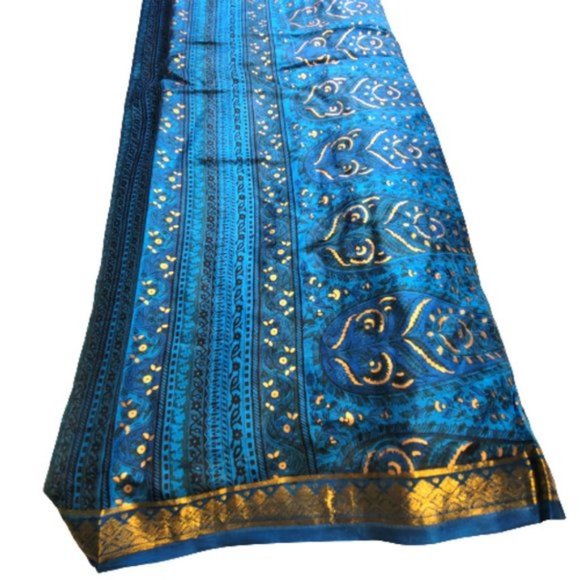 Blue Saree Pre Stitched Pre Pleated with GoldSparkly Accents-  NEW ! - Picture 3 of 12